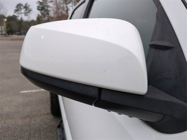 Used 2016 Toyota Tacoma SR5 w/ SR5 Appearance Package (SN) image 12