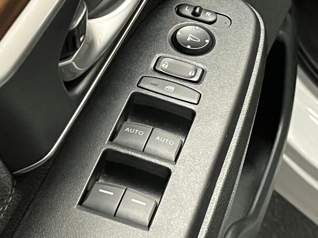 Used 2020 Honda CR-V EX image 14