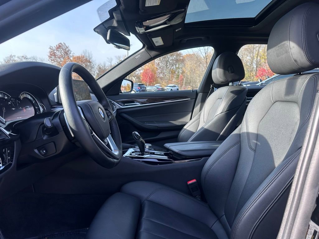 Used 2018 BMW 530i xDrive image 13