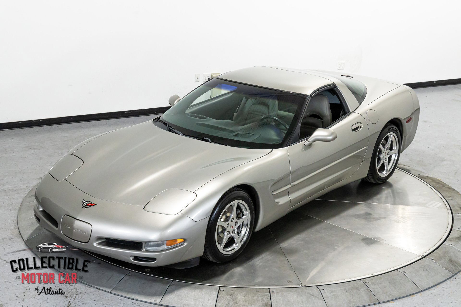Used 2000 Chevrolet Corvette Coupe w/ Memory Pkg image 30