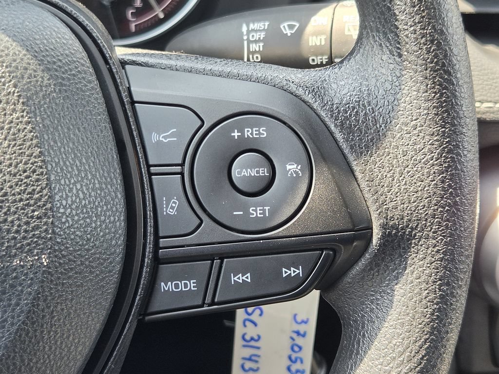 Used 2025 Toyota RAV4 LE FWD image 22
