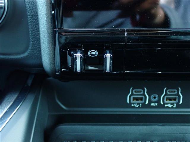 New 2026 RAM 1500 Laramie AWD/4WD image 17
