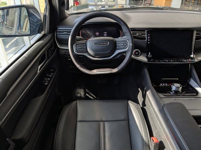 New 2026 Jeep Grand Wagoneer 2WD image 15