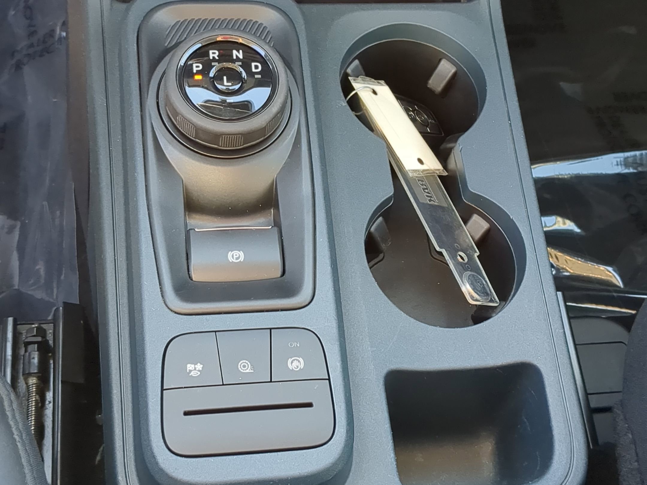 Used 2024 Ford Maverick Lariat w/ Black Appearance Package image 25