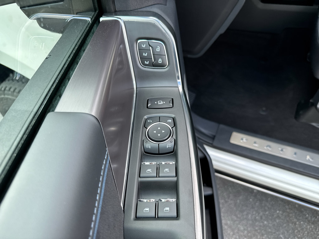 New 2026 Ford F250 Platinum AWD/4WD image 21