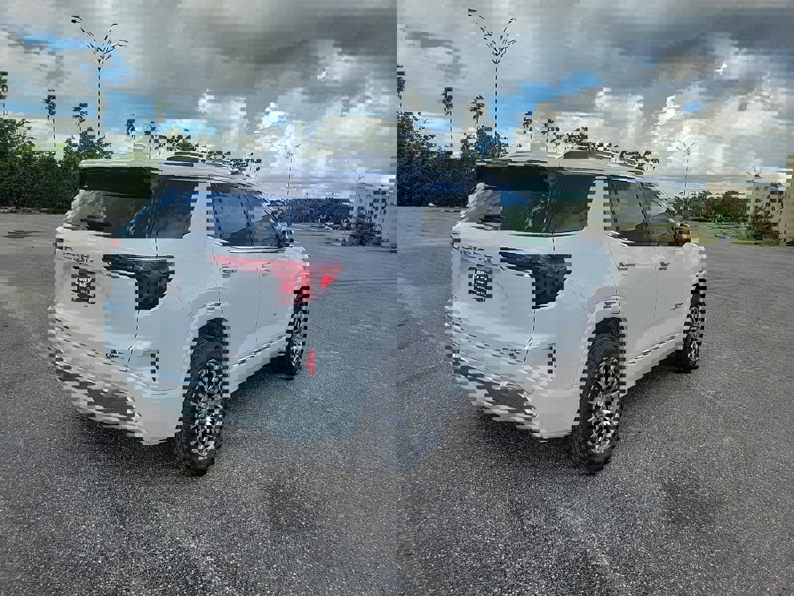 New 2026 GMC Terrain Denali image 5