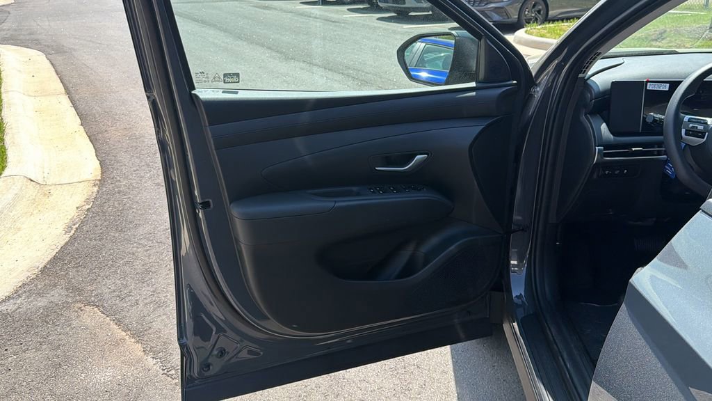 New 2026 Hyundai Tucson SEL image 11