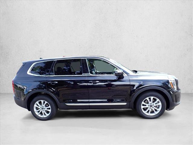 Used 2022 Kia Telluride LX AWD/4WD image 5