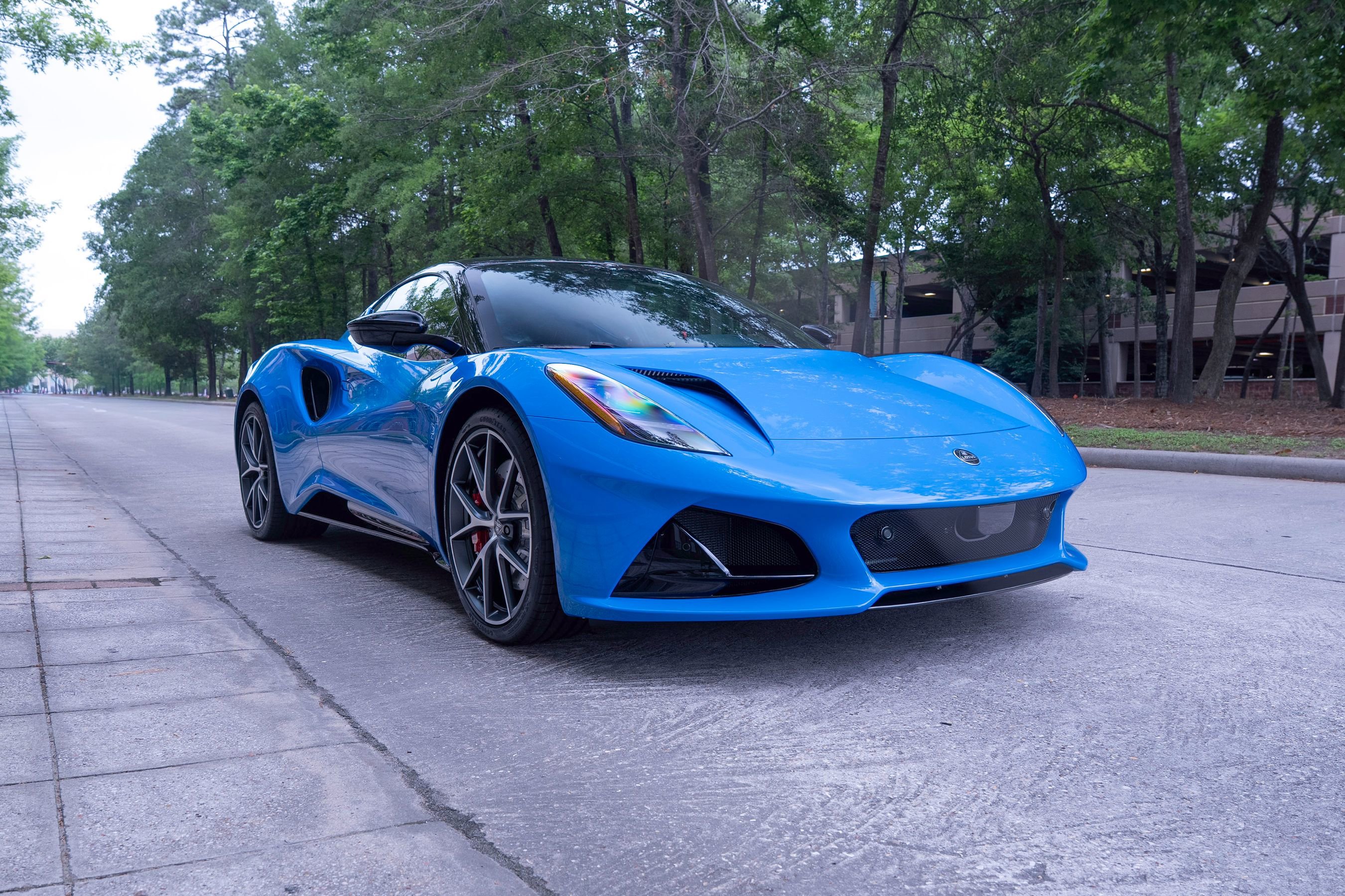 New 2026 Lotus Emira SE RWD image 10