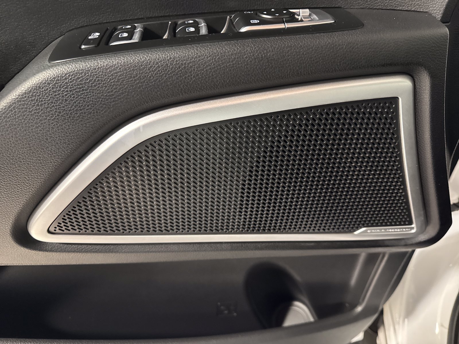 Used 2021 Kia Telluride S AWD/4WD image 13