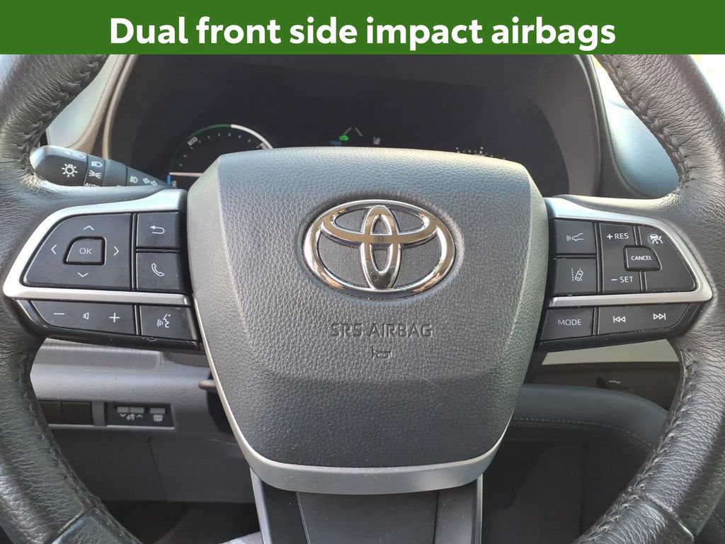 Used 2024 Toyota Sienna XLE FWD image 33
