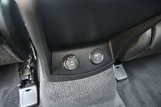 Used 2022 Kia Sorento S w/ Panoramic Sunroof Package image 27