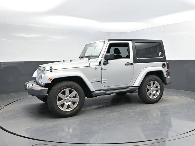Used 2012 Jeep Wrangler Sahara AWD/4WD image 7