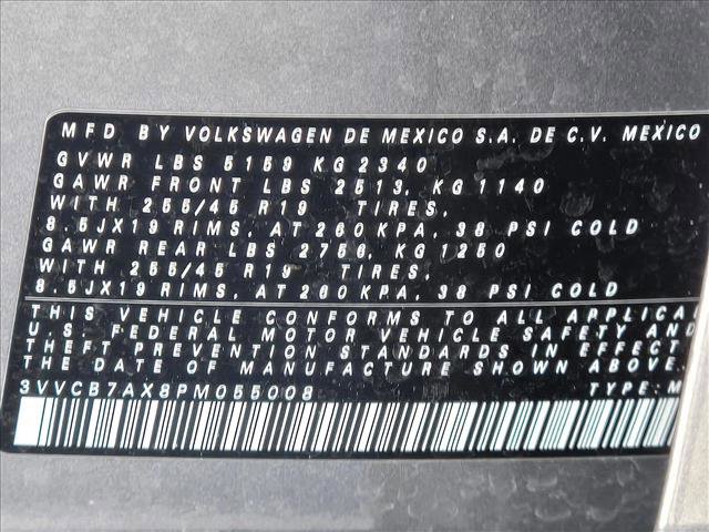 Used 2023 Volkswagen Tiguan SE R-Line image 24