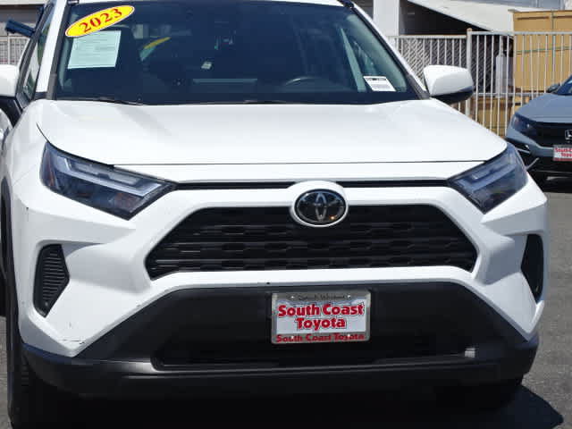 Certified 2023 Toyota RAV4 XLE w/ Convenience Package FWD image 4