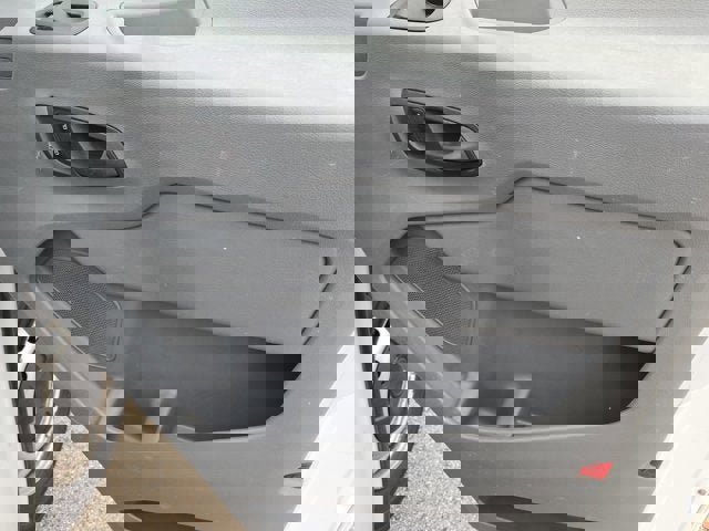 Used 2018 Ford Transit 250 148 Low Roof RWD image 5