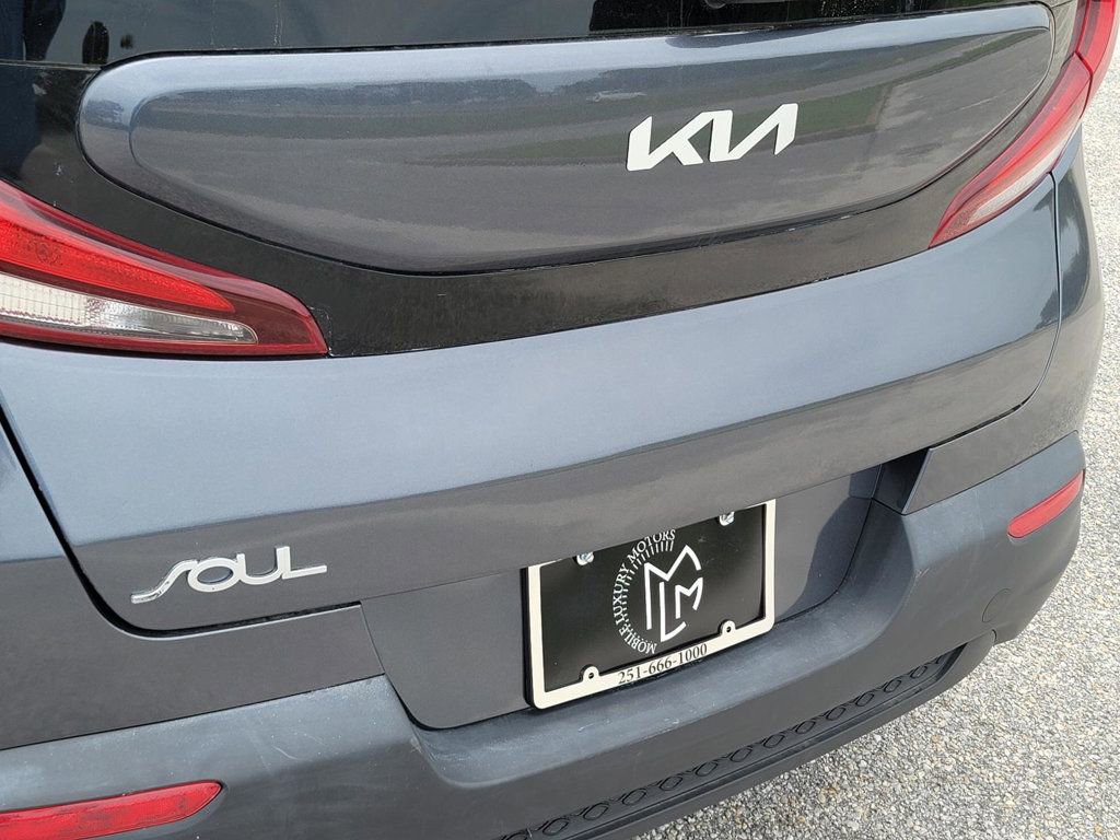 Used 2022 Kia Soul LX image 23