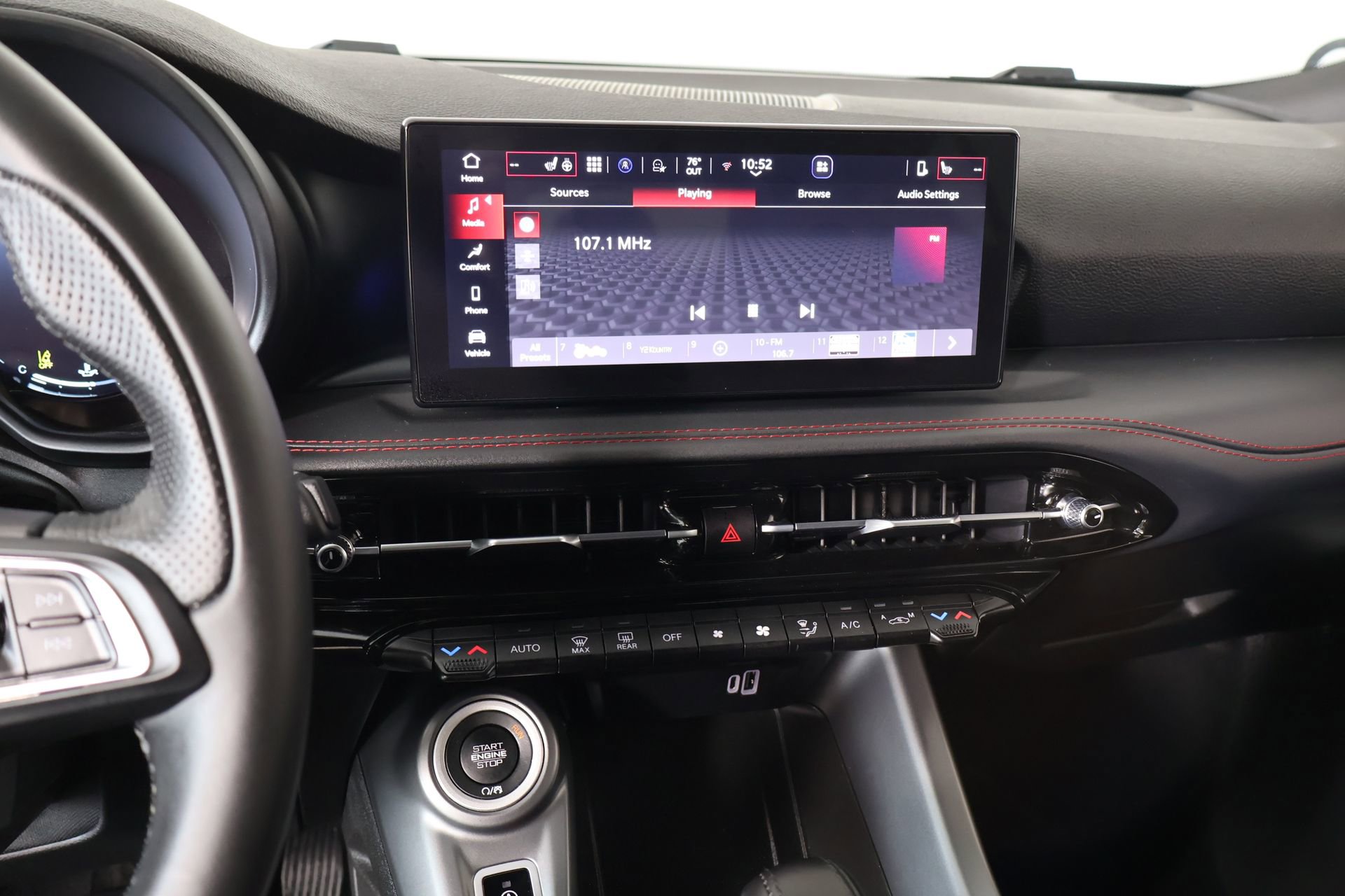 Used 2025 Dodge Hornet GT w/ Cold Weather Group AWD/4WD image 5