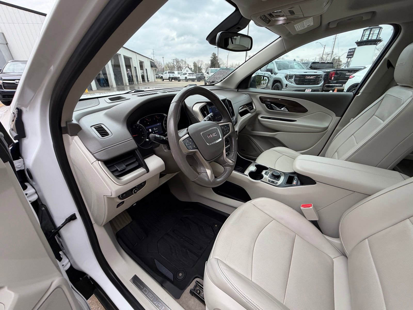 Used 2020 GMC Terrain Denali w/ Denali Premium Package image 20