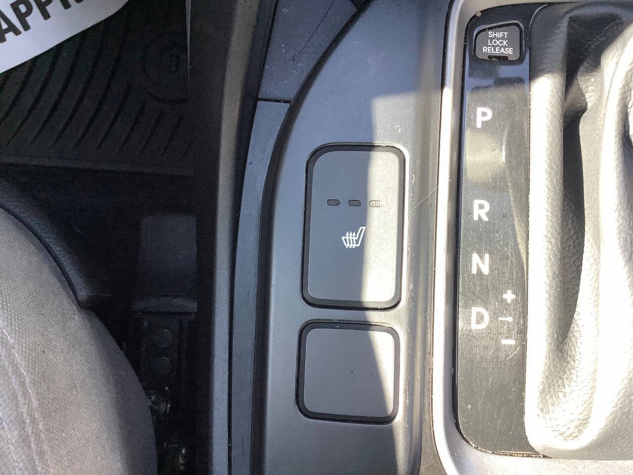 Used 2015 Hyundai Santa Fe GLS AWD/4WD image 46