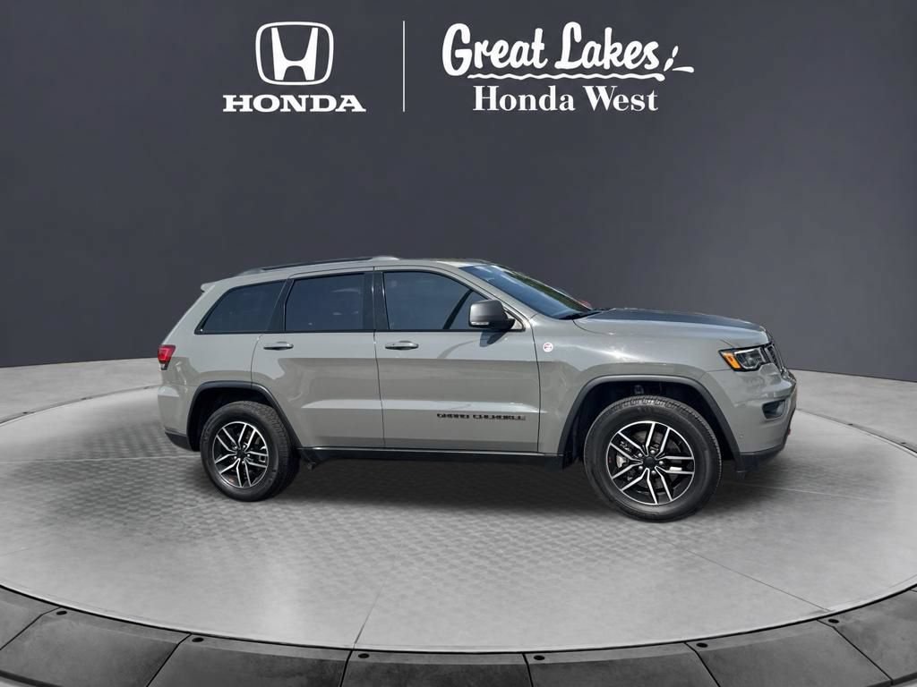 Used 2021 Jeep Grand Cherokee Trailhawk w/ Trailhawk Luxury Group AWD/4WD image 8