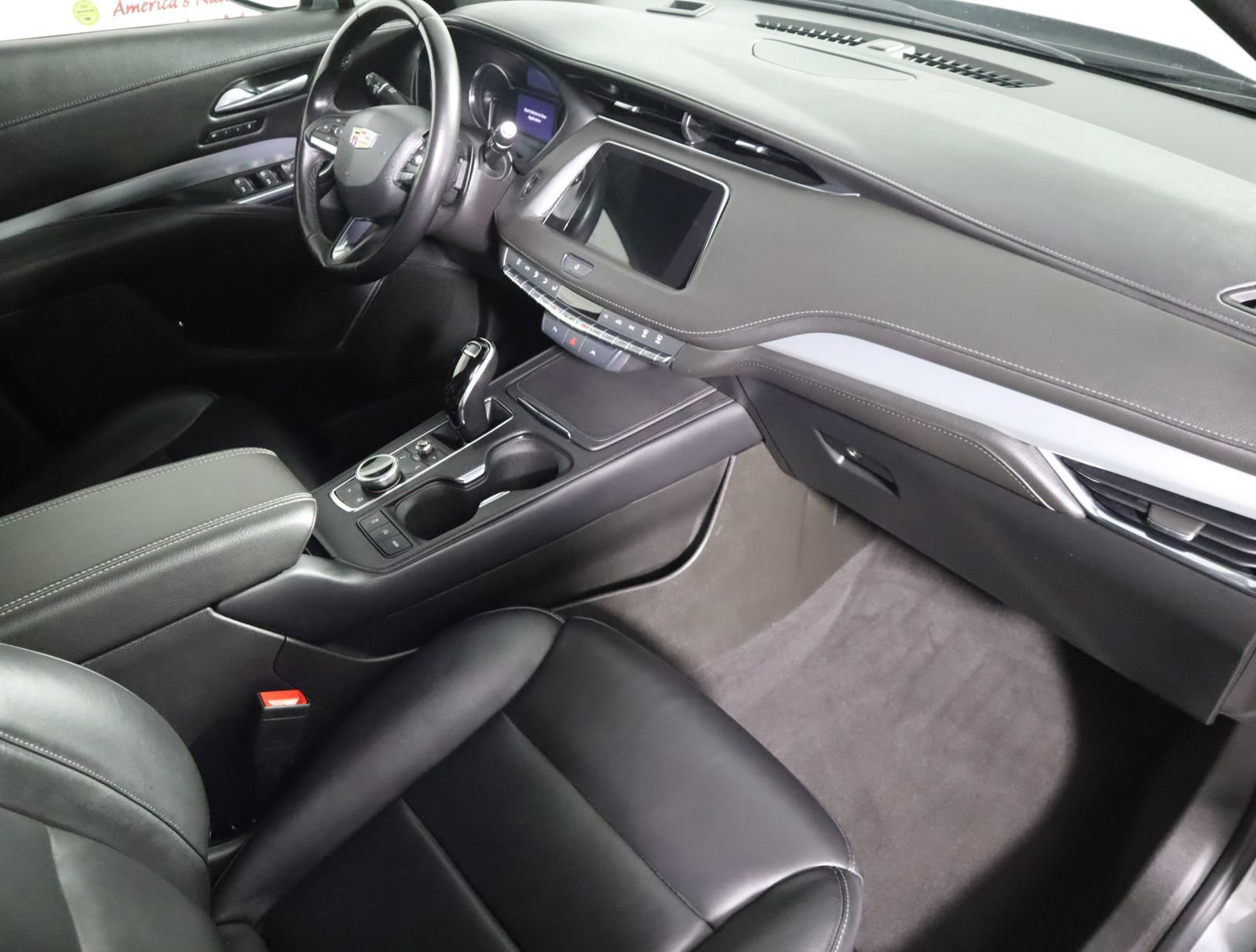 Used 2023 Cadillac XT4 Premium Luxury AWD/4WD image 55