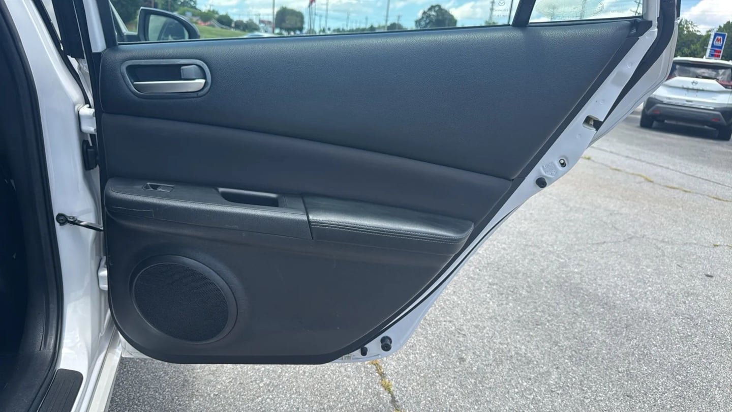 Used 2012 MAZDA MAZDA6 i Sport FWD image 25