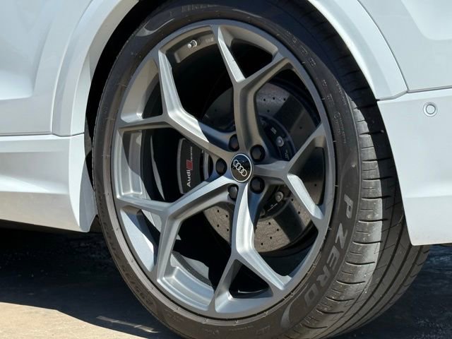 Used 2025 Audi RS Q8 performance image 14