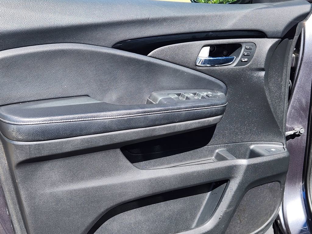 Used 2019 Honda Ridgeline RTL-E image 14