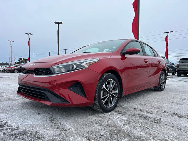 Certified 2022 Kia Forte LXS image 7