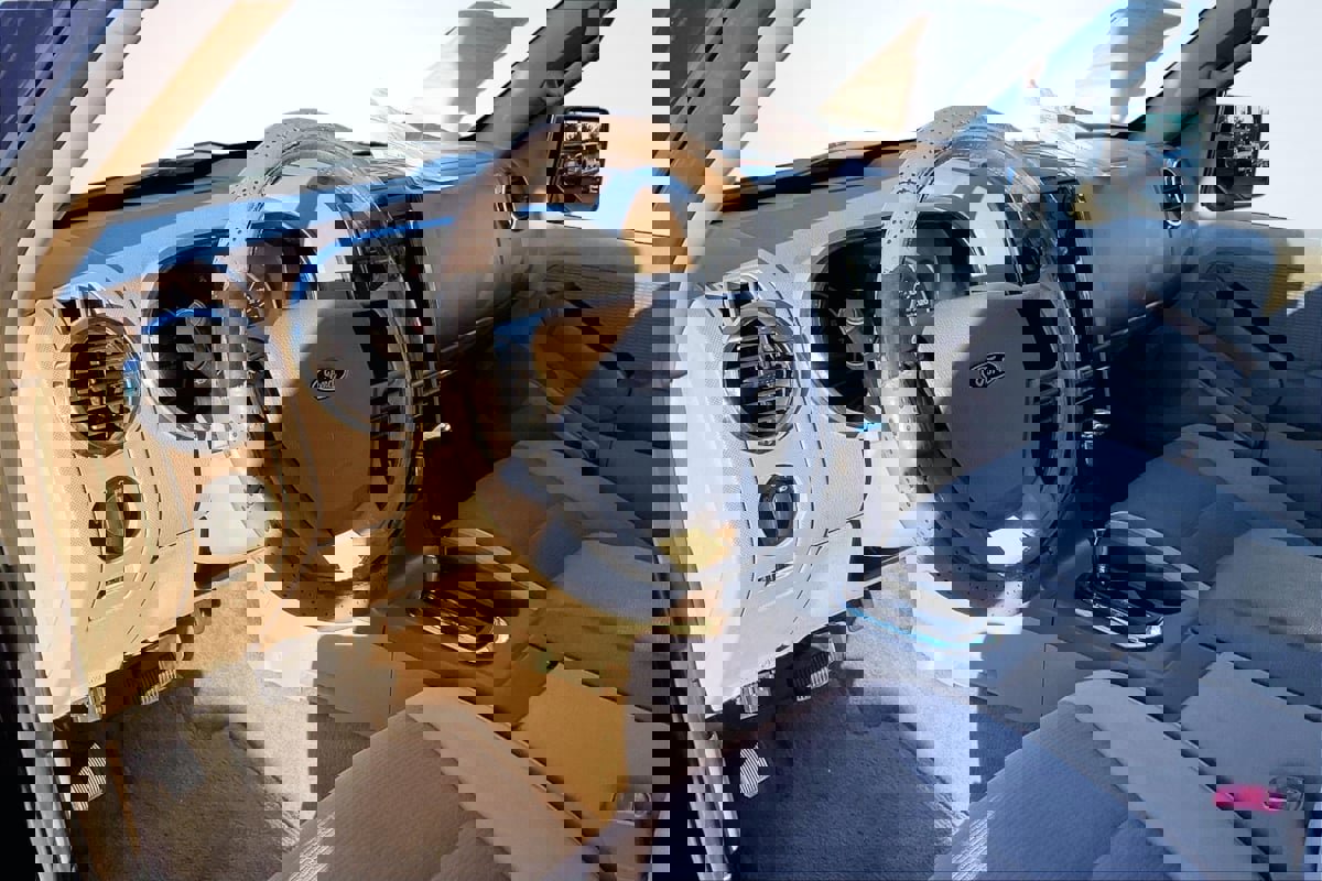 Used 2006 Ford Explorer XLT RWD image 14