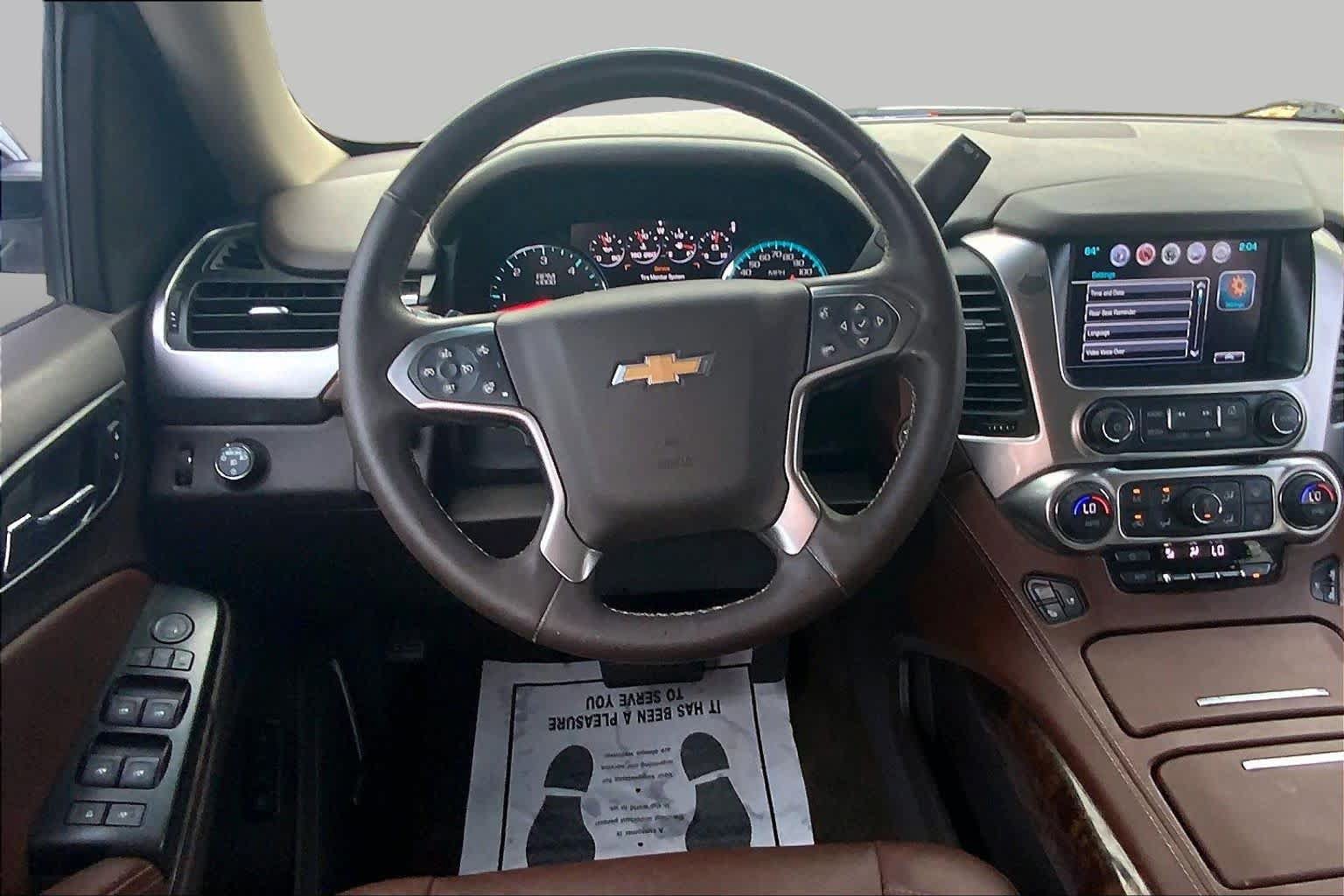 Used 2017 Chevrolet Suburban Premier RWD image 6