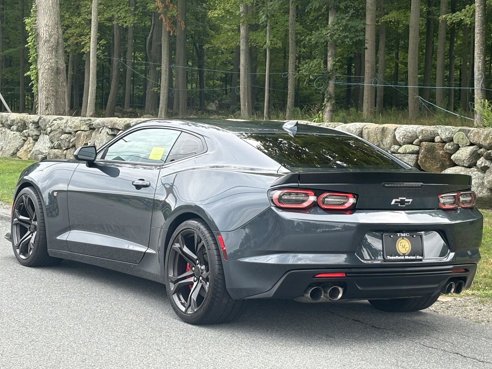 Used 2019 Chevrolet Camaro SS RWD image 17