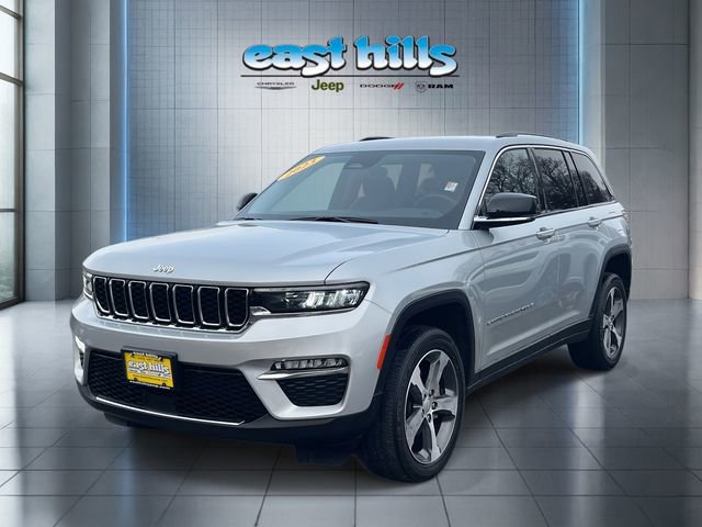 Certified 2023 Jeep Grand Cherokee Limited image 3