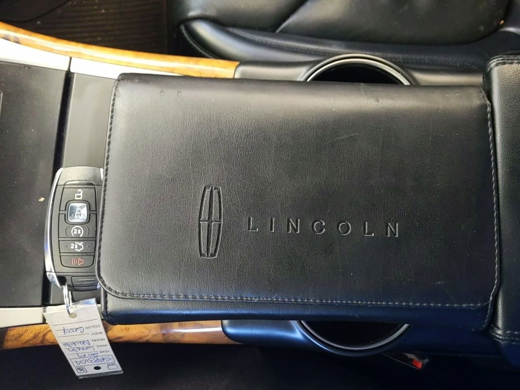 Used 2019 Lincoln Nautilus Reserve AWD/4WD image 28