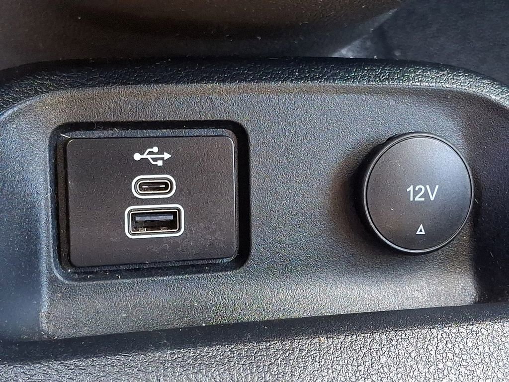 Used 2023 Ford Transit Connect XL image 23