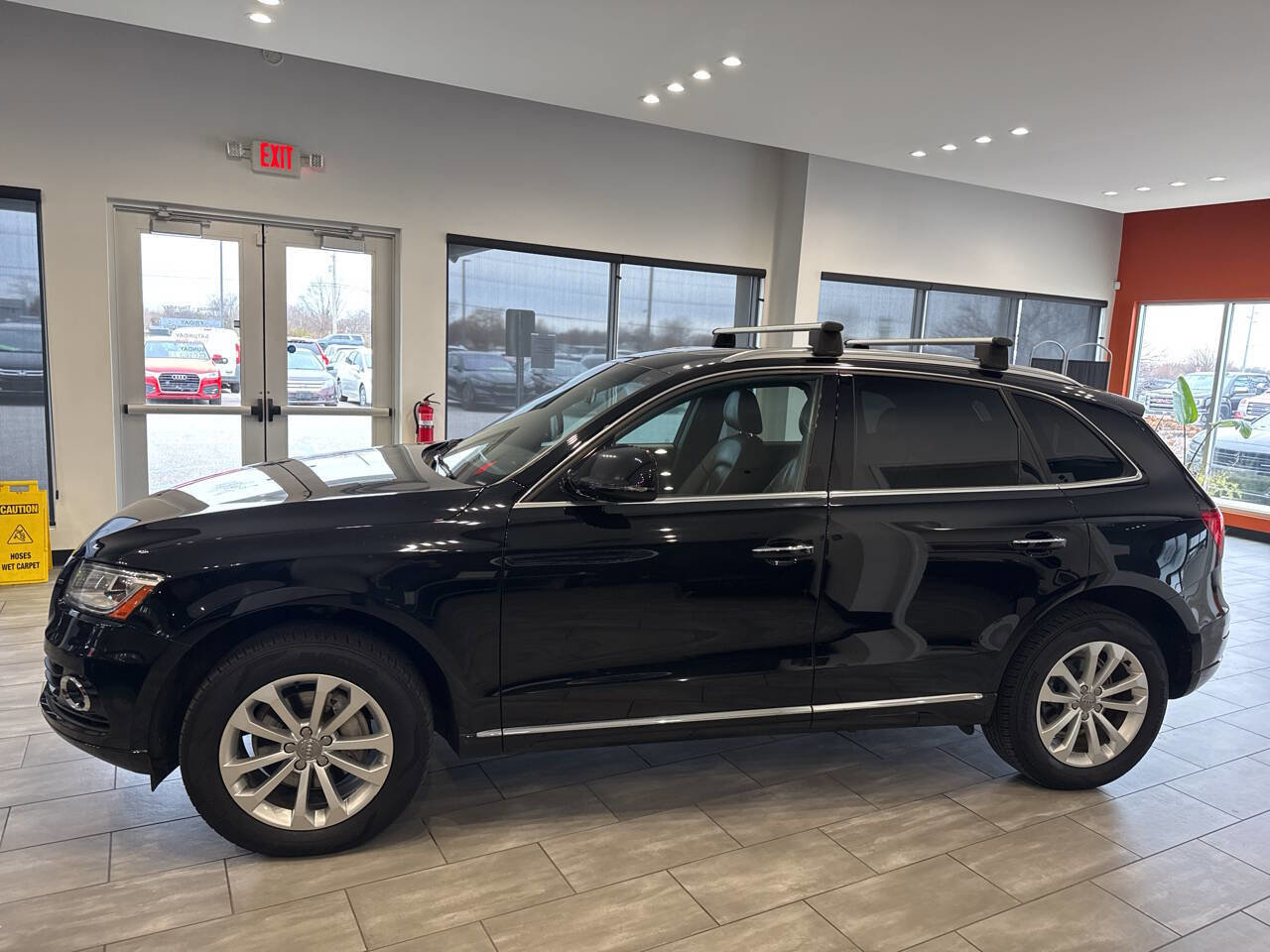 Used 2017 Audi Q5 2.0T Premium w/ Audi MMI Navigation Plus image 11