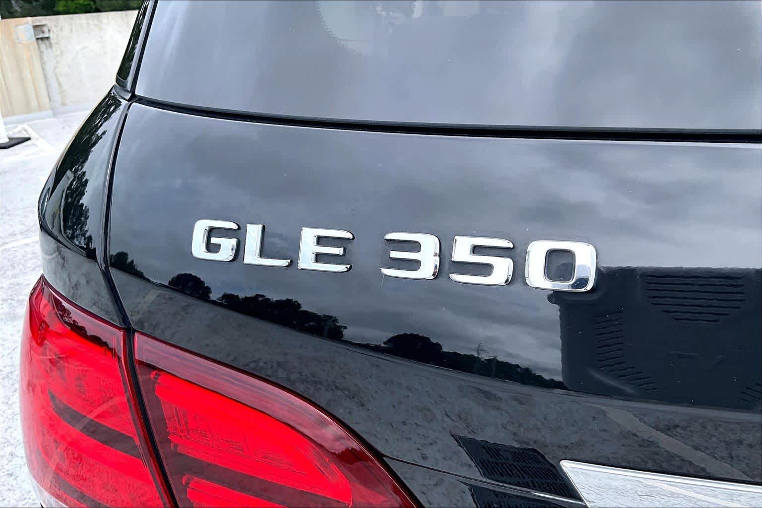 Used 2018 Mercedes-Benz GLE 350 4MATIC image 31