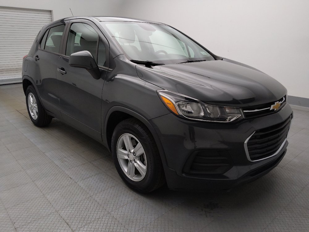 Used 2020 Chevrolet Trax LS FWD image 13