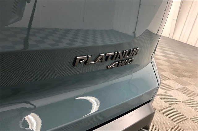 New 2026 Nissan Pathfinder Platinum image 19