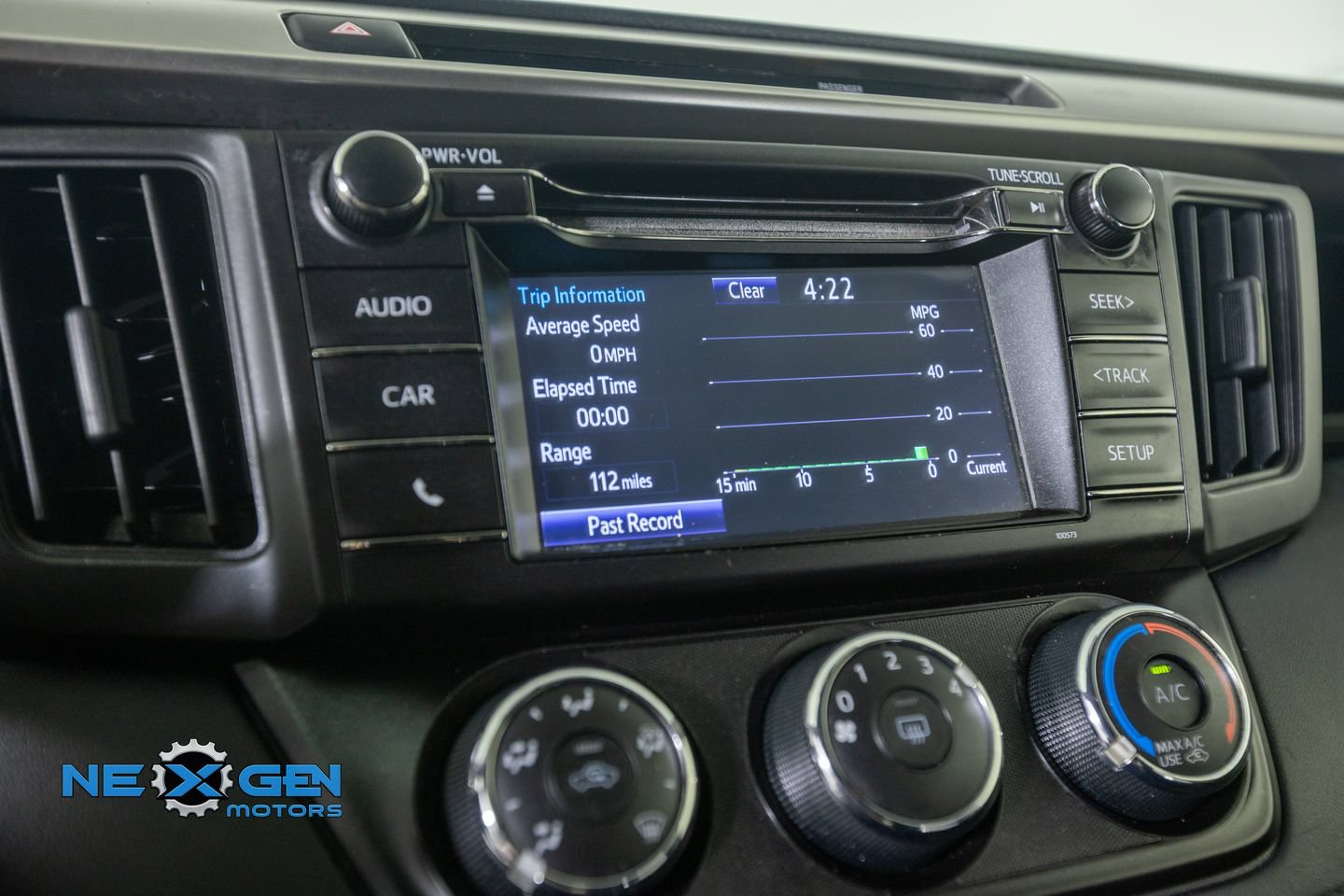 Used 2016 Toyota RAV4 LE FWD image 19