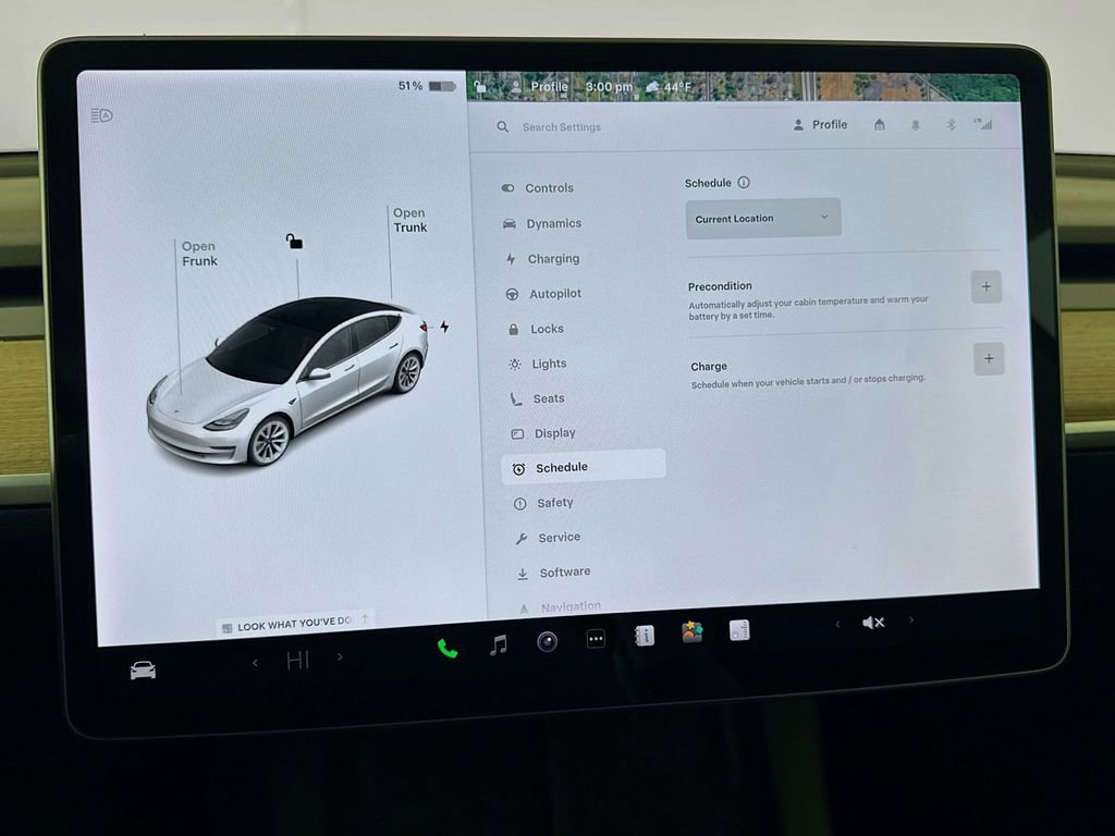 Used 2021 Tesla Model 3 Standard Range Plus image 36