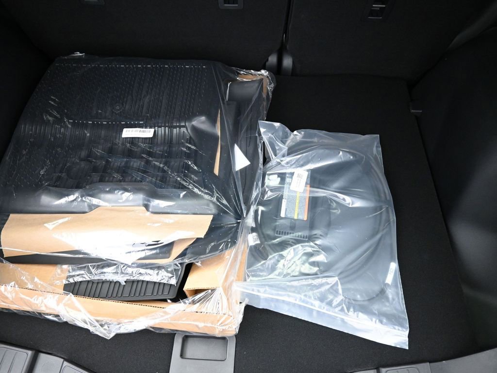 New 2025 Ford Escape SE image 22