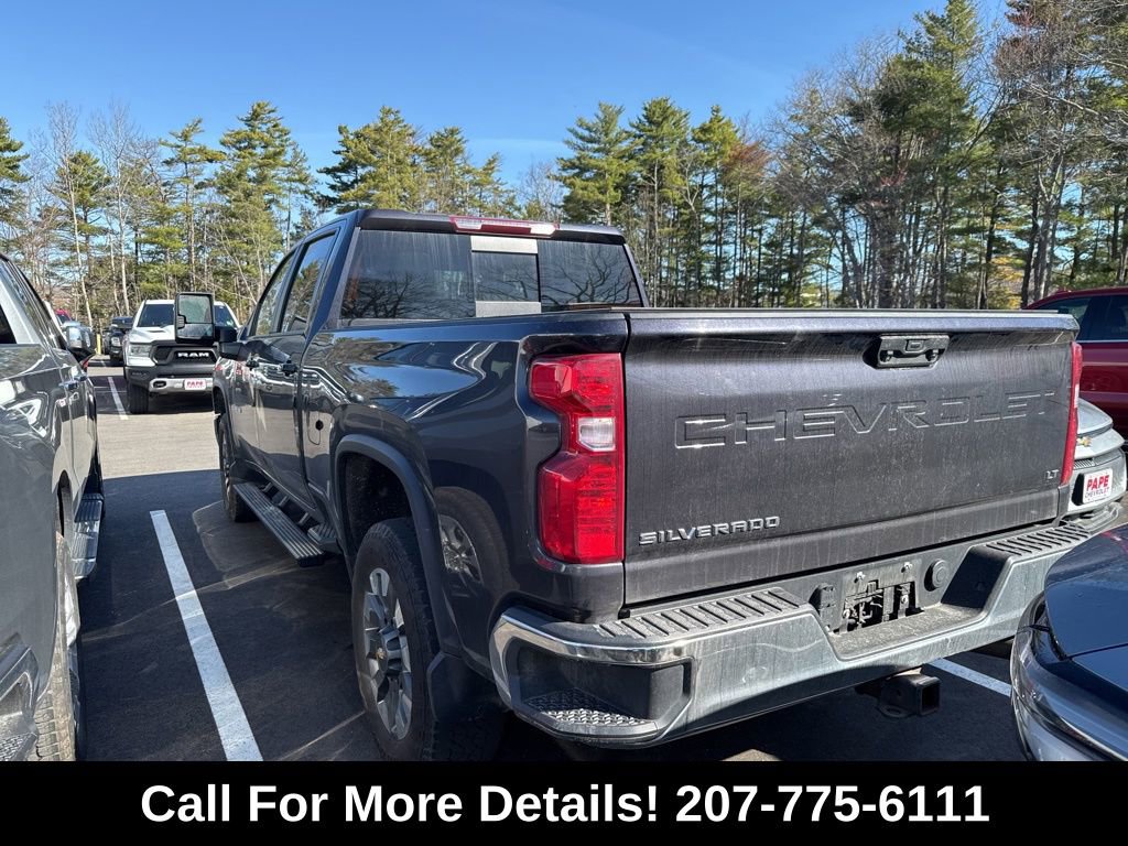 Used 2024 Chevrolet Silverado 2500 LT AWD/4WD image 3