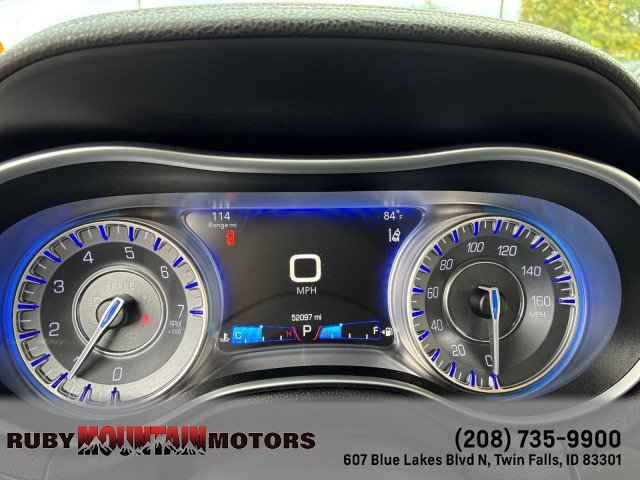 Used 2016 Chrysler 300 C w/ Safetytec Plus Group RWD image 14