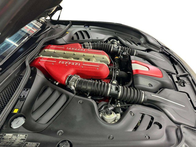 Used 2014 Ferrari FF image 64