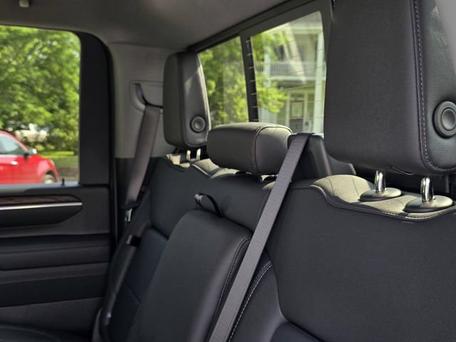 New 2026 GMC Sierra 3500 SLT w/ SLT Premium Package AWD/4WD image 19
