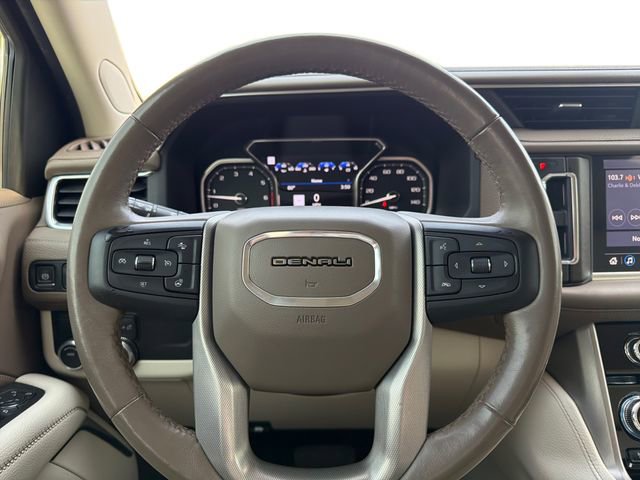 Used 2021 GMC Yukon XL Denali w/ Denali Premium Package image 19