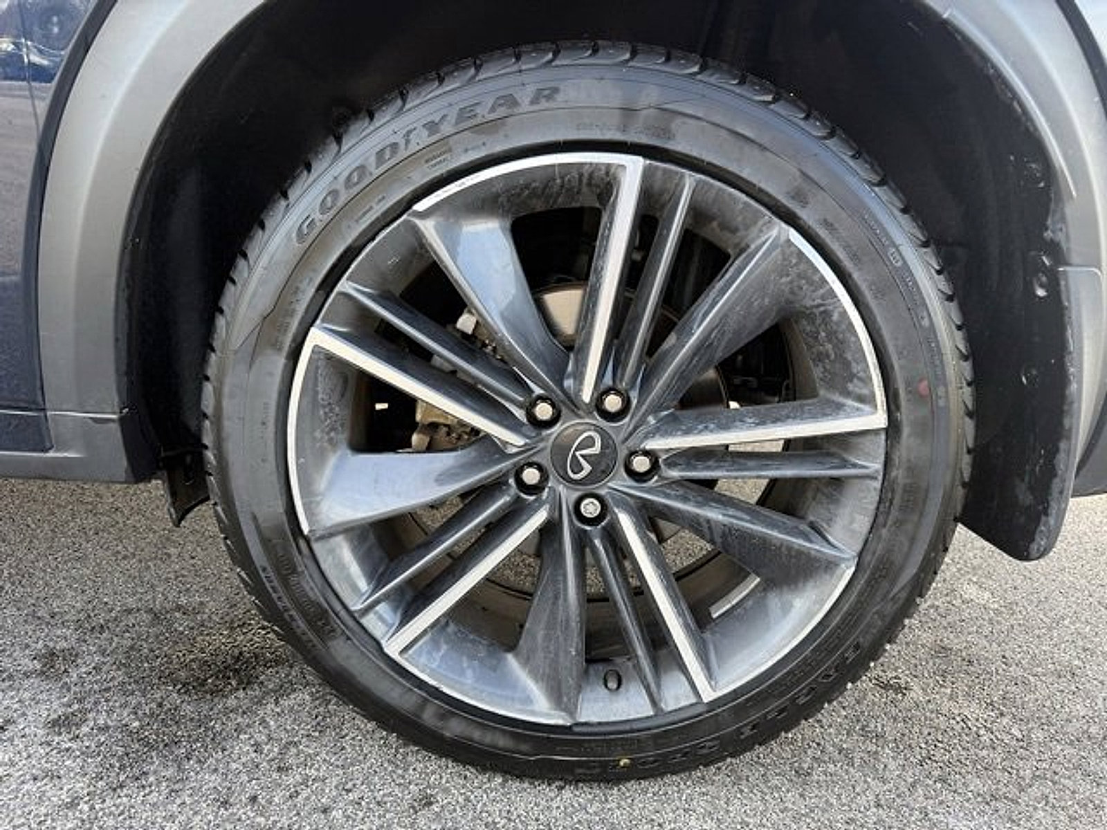 Certified 2023 INFINITI QX55 Essential image 23