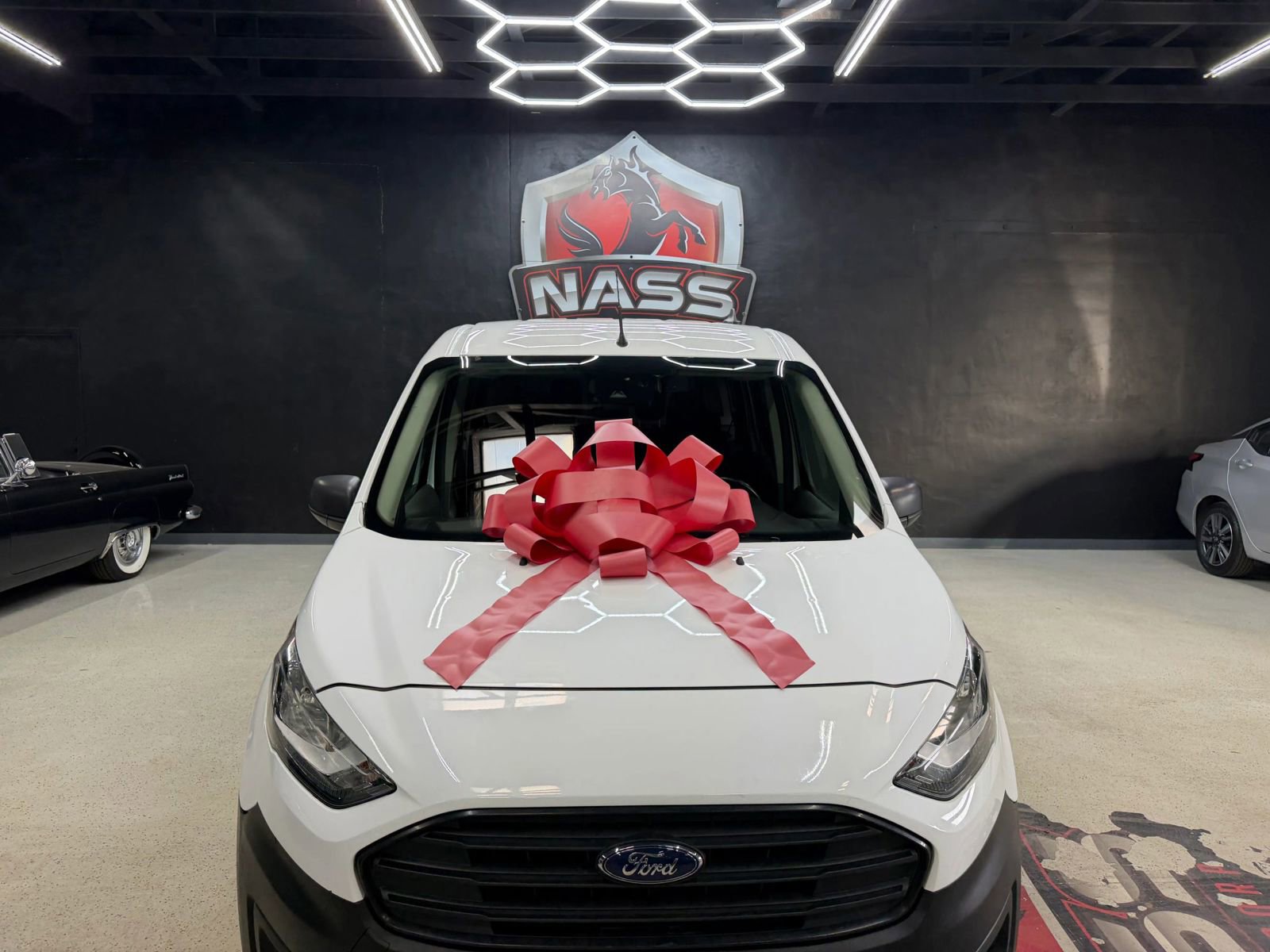 Used 2022 Ford Transit Connect XL image 3